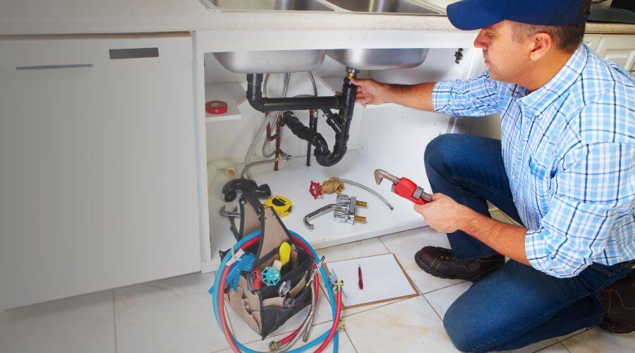 Local expert plumbing services in Austinburg, OH